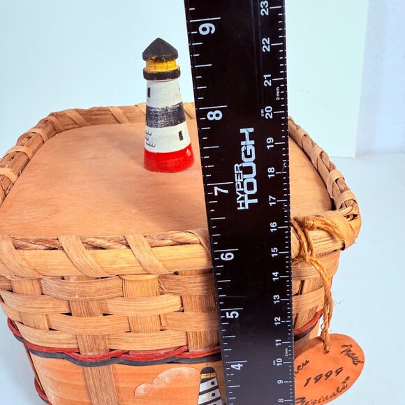 Karen Traub Coastal Wicker Basket Lighthouse Lid VTG Woven Nautical Storage - Picture 9 of 16